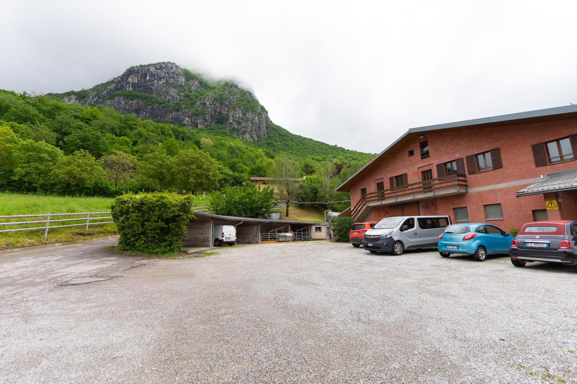 Agriturismo Deviscio 레코 외부 사진